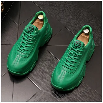 De lujo Diseñador de los Hombres Verdes de la Plataforma de Aumento de Altura de los Zapatos de Rock Punk Mocasines Deporte Caminar Torpe Zapatillas de deporte Para la Web de la Celebridad