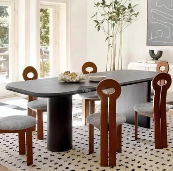 Nórdico y minimalista negro de madera maciza mesa de comedor, pequeño tamaño de la familia, retro original de madera mesa de comedor, tranquilo, el viento de la mesa de café, n